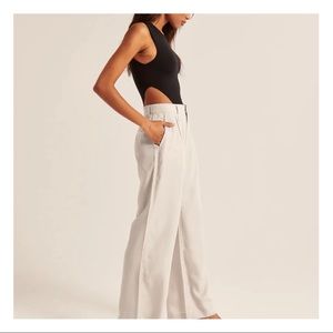 *NEW* Tailored wide leg pants